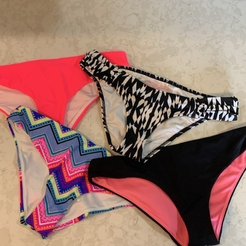 NWOT Victoria’s Secret Knockout Bikini Bottom + others Bundle XS NEVER WORN